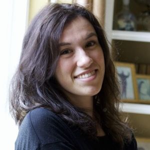 Meet your Posher, Holly